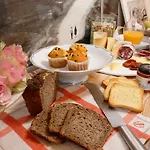 Bed & Breakfast Paradiso N.4 3*